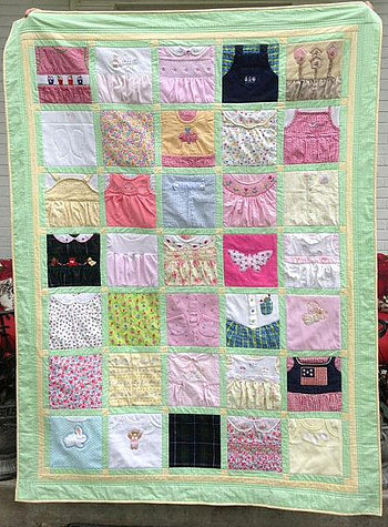 Quilt made from baby clothes - Pinterest