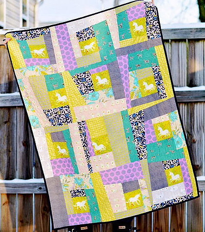 Wonky Log Cabin Quilt - Fav Quilts