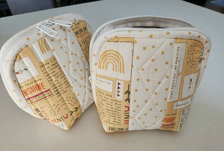 Small Flying Geese Zippered Pouches using Minki Kim's pattern